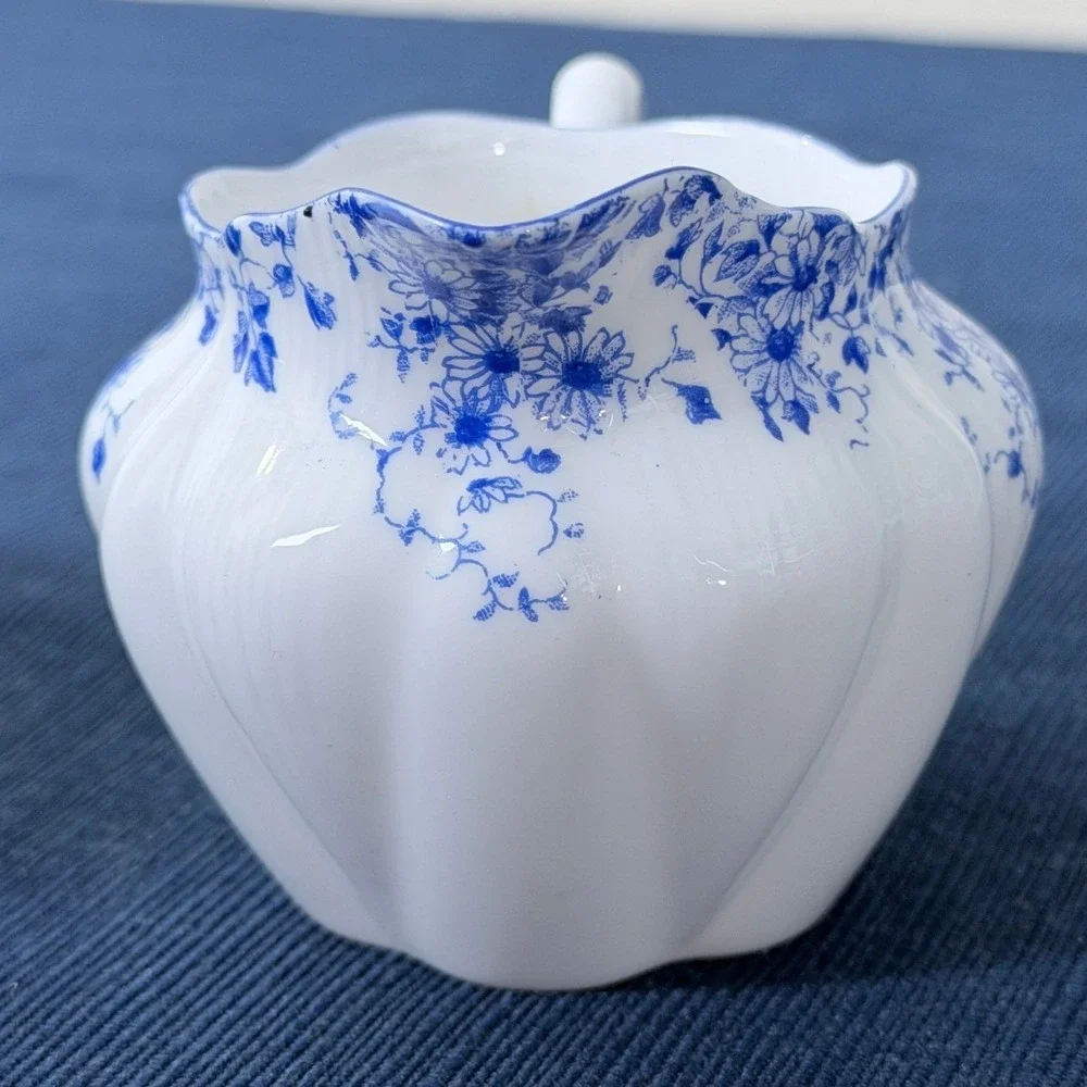 Shelley dainty blue